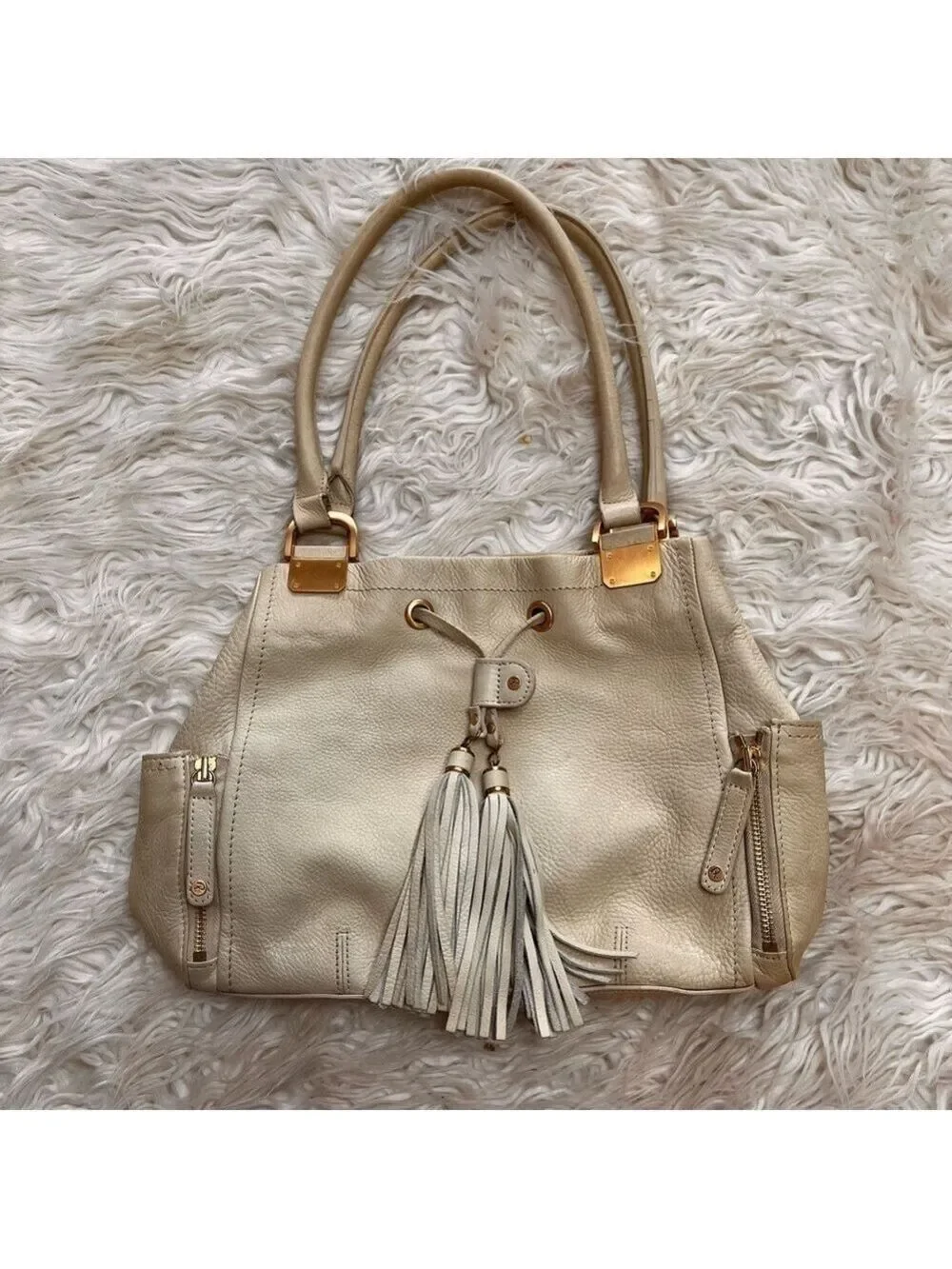Pelle Studio Women’s Winter White Fandango Leather Handbag